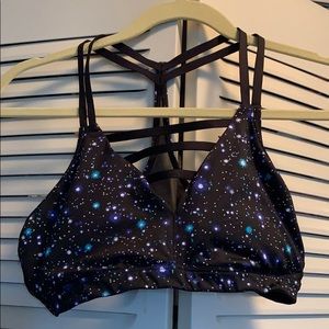 Super cute sports bra! Never worn!